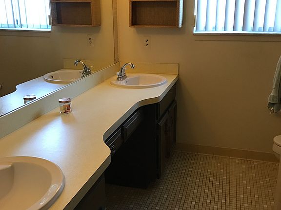 Full bath