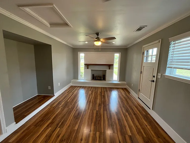 4900 Davis Dr — Photo 3
