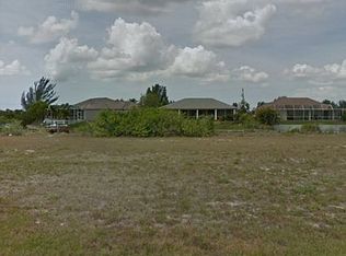 102 NW 32nd Pl, Cape Coral, FL 33993