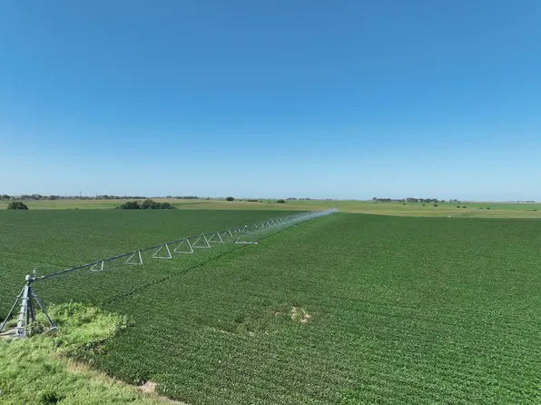 00 W 11th Rd, Aurora, NE 68818