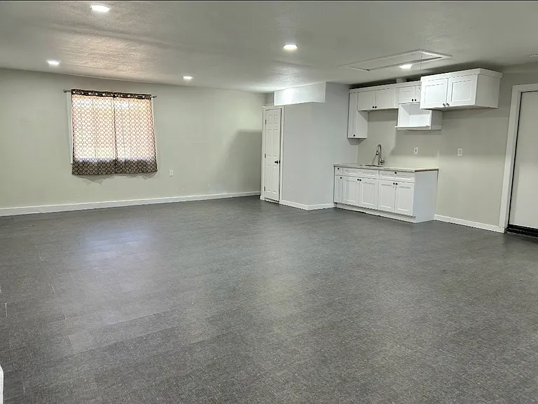 13602 Ironstone Ave — Photo 4