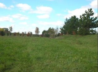 21075 Barberry St, Brookfield, WI 53045