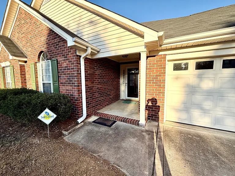 2862 Eagle View Pl NW — Photo 4