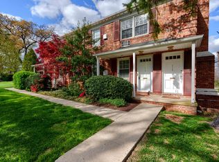 117 Talbott St, Rockville, MD