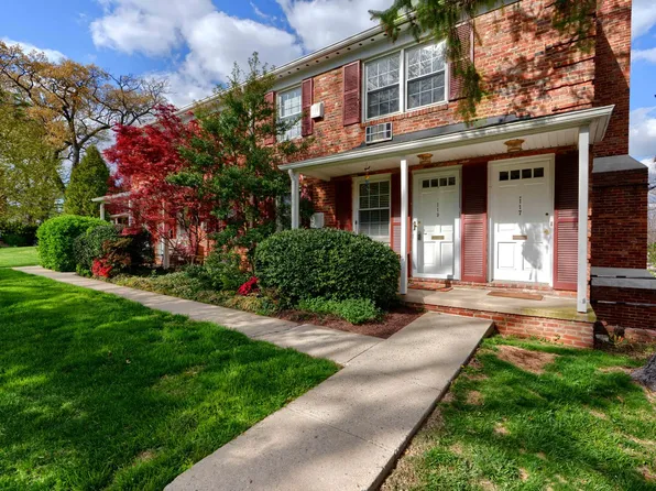 117 Talbott St, Rockville, MD 20852