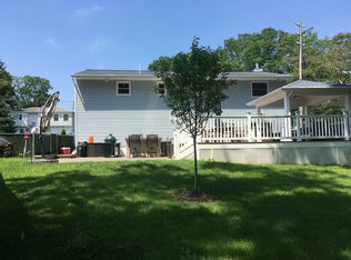 2 Shorebrook Cir, Neptune, NJ 07753