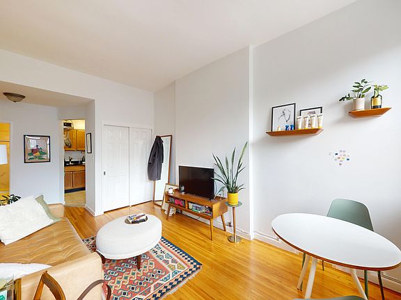 5th image of 62 W 85th St APT 3B