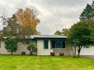 53020 Starlite Dr, Shelby Township, MI 48316