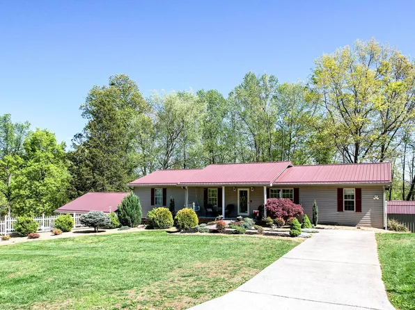 328 Golf View Dr, Rogersville, TN 37857