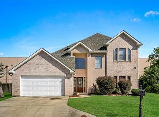 181 W Greenbrier Dr, New Orleans, LA 70128