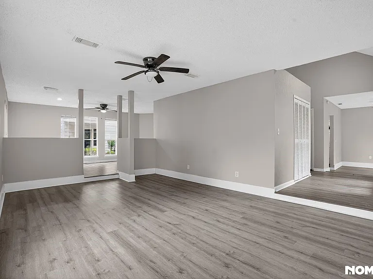 17805 Villa Way Dr — Photo 10