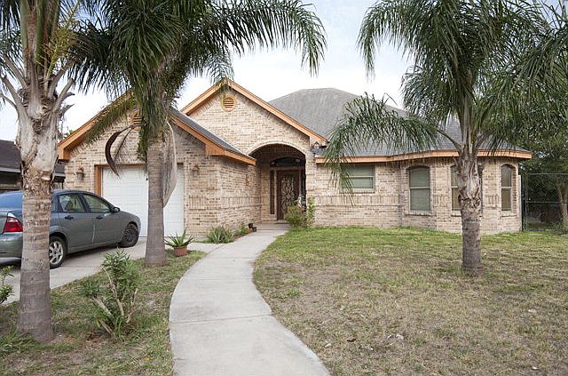 1st image of 1809 Sylvia Cir