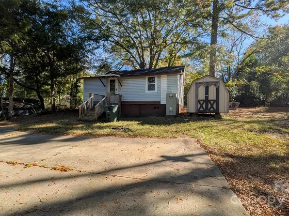 110 Dye St, Chester, SC 29706