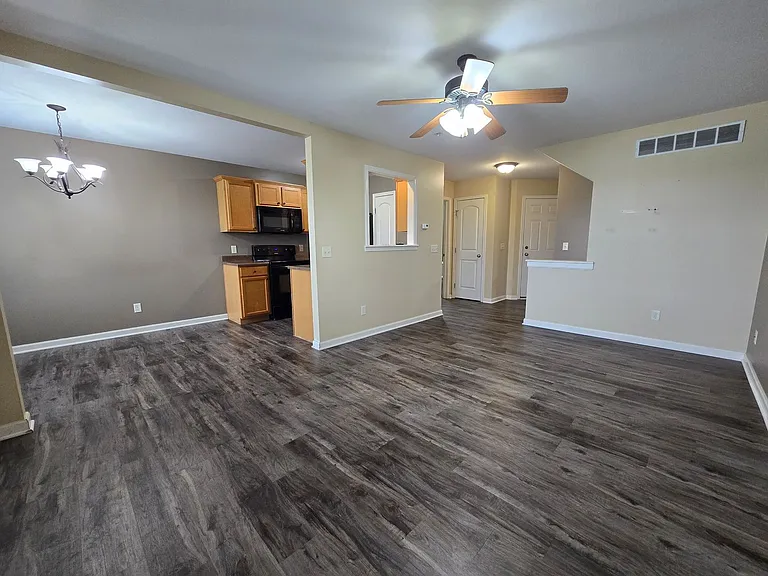 3524 Shepard Rd — Photo 5