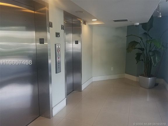 3rd image of 1700 NW North River Dr APT 503