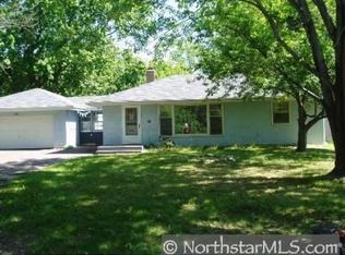 Racine Dr, Saint paul, MN 55117