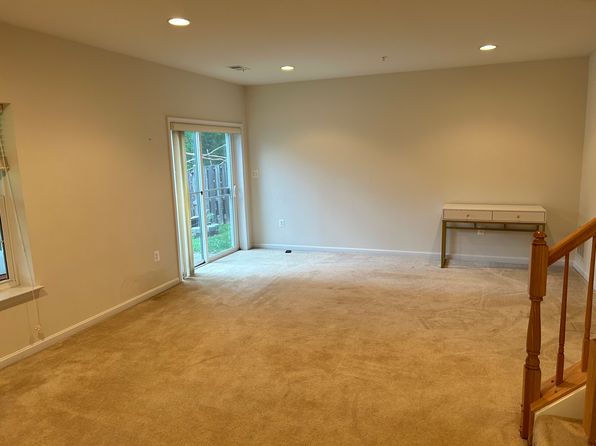 (undisclosed Address)