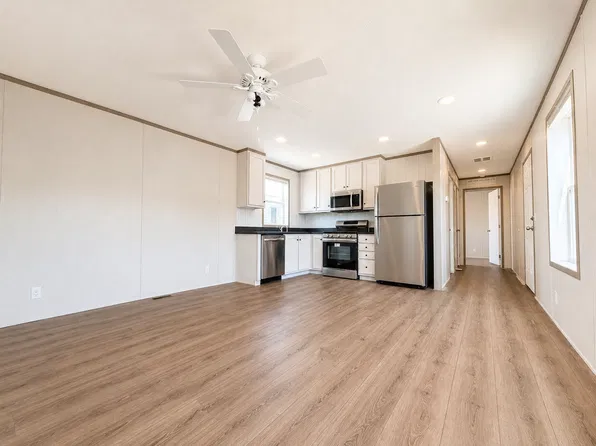 4000 E 134th St #1114, Chicago, IL 60633