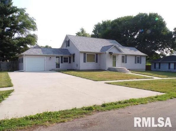 201 5th St, Seaton, IL 61476