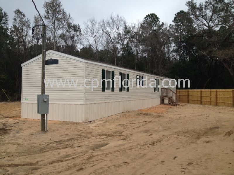 1st image of 1026 W Hope Dr