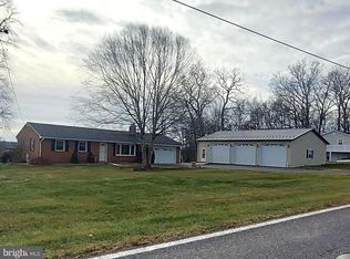 2233 Feeser Rd N, Taneytown, MD 21787