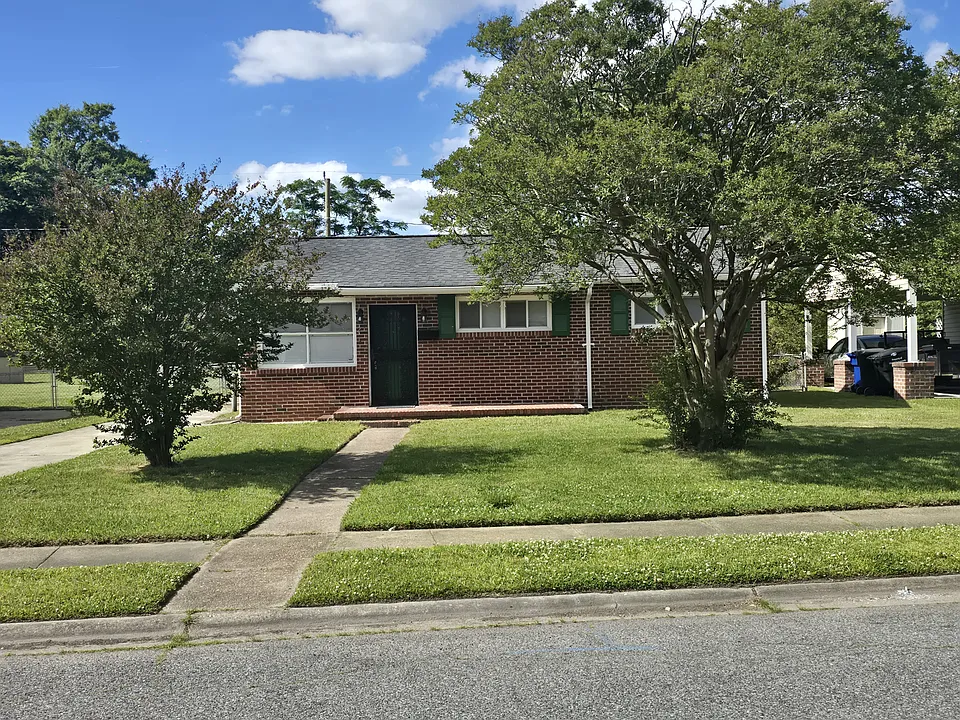 29 Pennock St