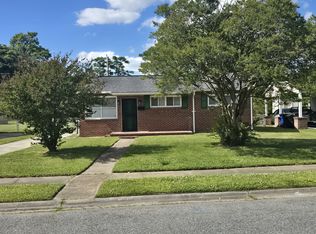 29 Pennock St, Portsmouth, VA 23702
