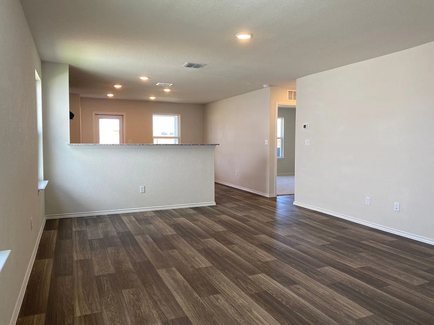 Welcome home to 6231 Windy Green! — Photo 3