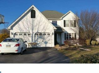 111 Kings Ct, Chalfont, PA 18914