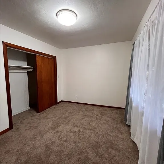 5124 Carnegie St — Photo 26