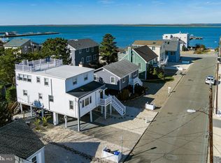 28 W Jacqueline Ave, Beach Haven, NJ 08008