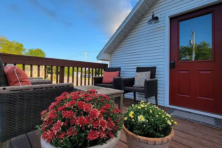 1 bed, $1,100 — Photo 2