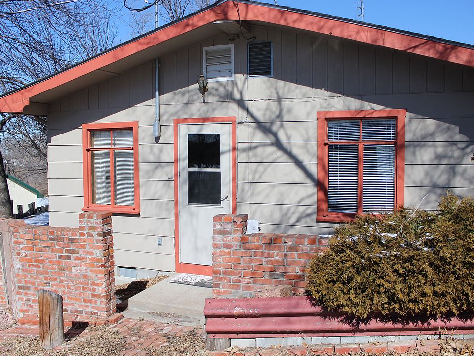 1st image of 68 Stange Cir