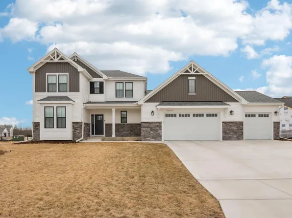 N75W17799 Woody LANE, Menomonee Falls, WI 53051