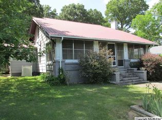 808 Grand Ave SW, Fort Payne, AL 35967