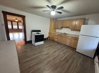 8 Union St., Windsor, VT 05089