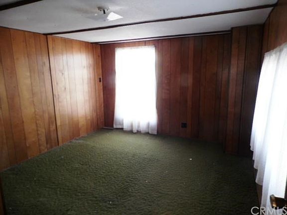3rd image of 65861 N Sunset Peak Dr