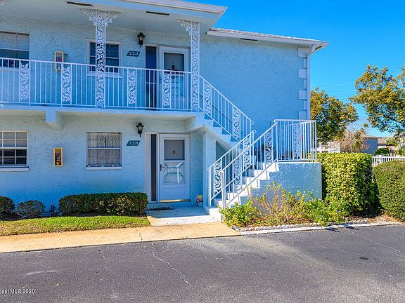4th image of 1005 Knox McRae Dr Unit 220
