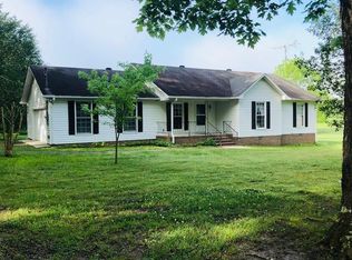 111 Lindbergh Ln, Shelbyville, TN 37160
