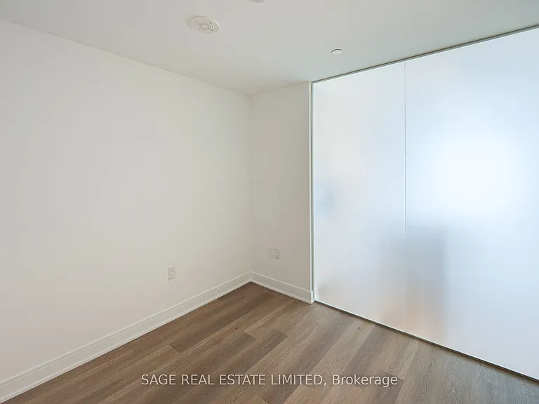 86 Dundas St E #1601 — Photo 7