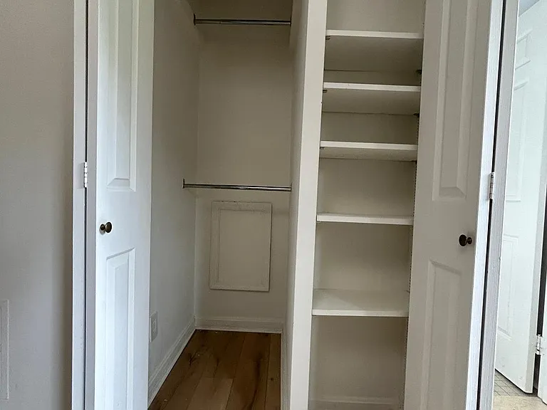 6723 Kenwood Forest Ln — Photo 14