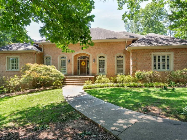 4905 Cold Harbor Dr, Mountain Brook, AL 35223