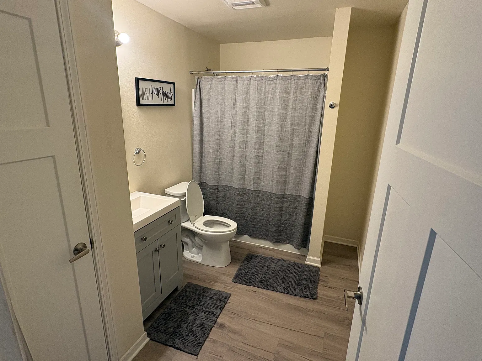 3 bed, 1.5 bath, 1280 sqft, $1,750 — Photo 2