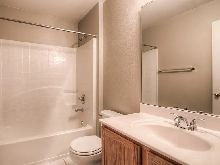 4231 Stonefield Dr — Photo 12