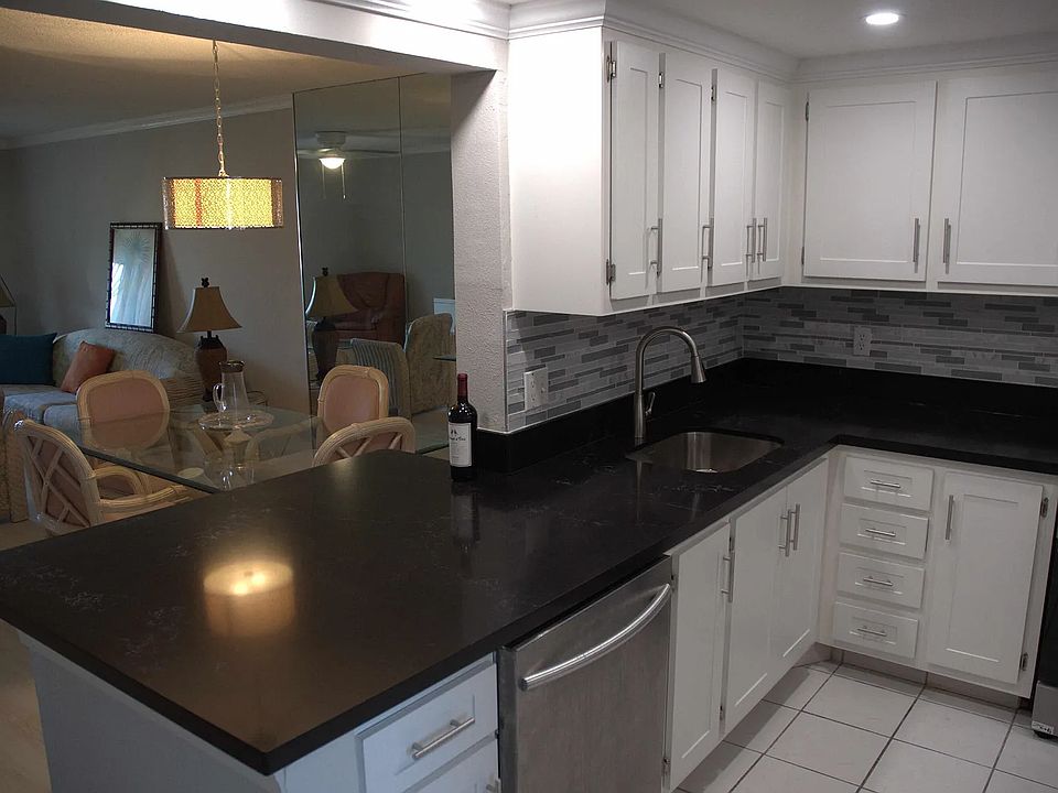 Newly renovated Kitchen with all new appliances.
