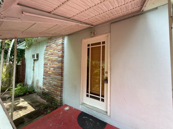 8335 NE 3rd Ave #3