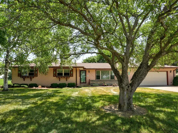 11248 Roedel Rd, Frankenmuth, MI 48734
