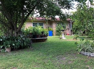 1103 E Bougainvillea Rd, Lehigh Acres, FL 33936