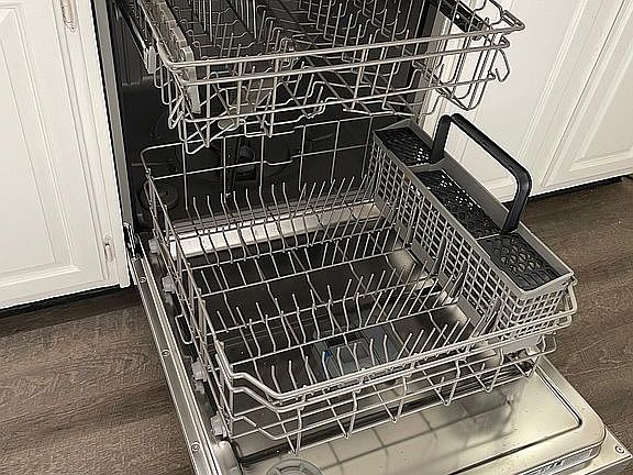 New Super Quiet Dishwasher