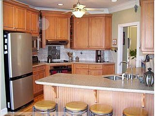 3rd image of 7010 Cross Hook Ct